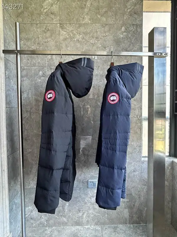 Canada Goose S-2XL 26yr60 (62)